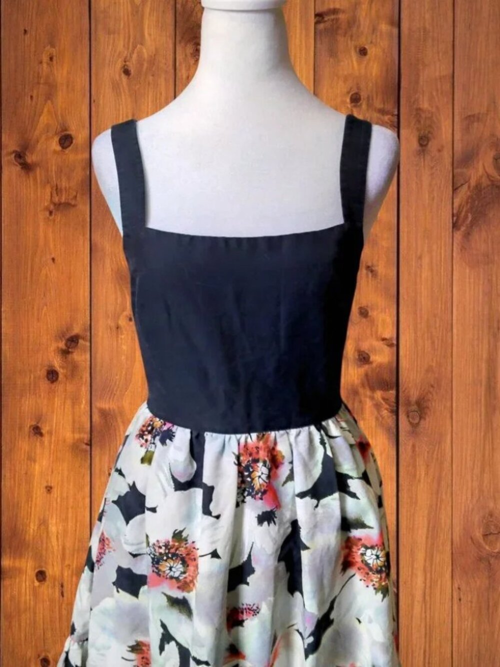 Tanya Taylor Size 2 Gia Dress Floral Tiered Corset Tie Back Silk Blend Ruffle